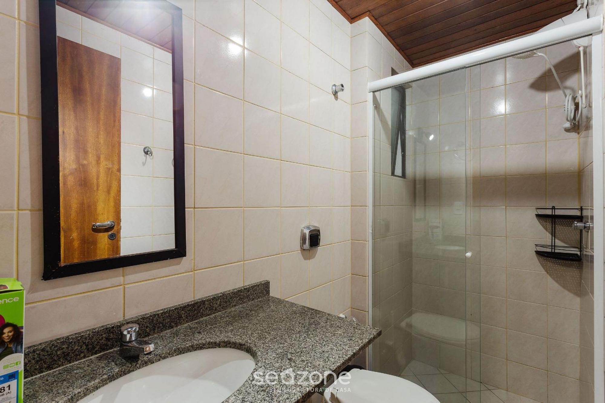 Apartment A 80m Da Dos Ingleses - Amc